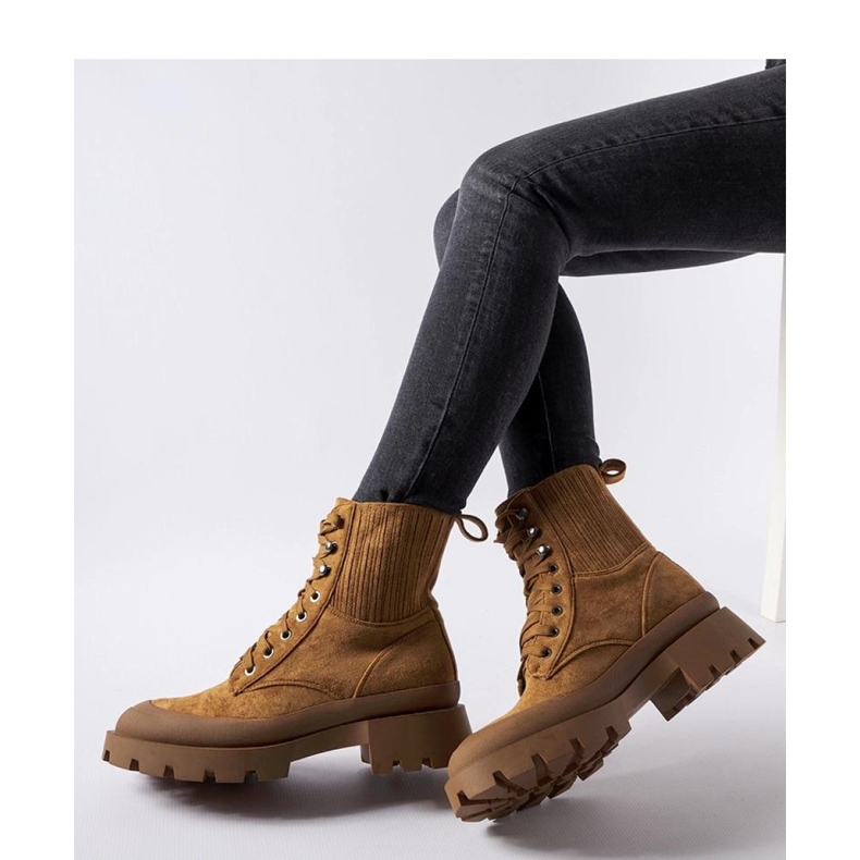 Cizme maro din piele intoarsa ecologica de la Orson - Solea 1