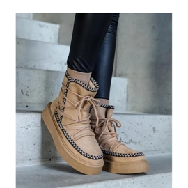 Cizme de zăpadă bej cu șireturi pe platformă decorate cu broderie Mckenzie - Solea 1