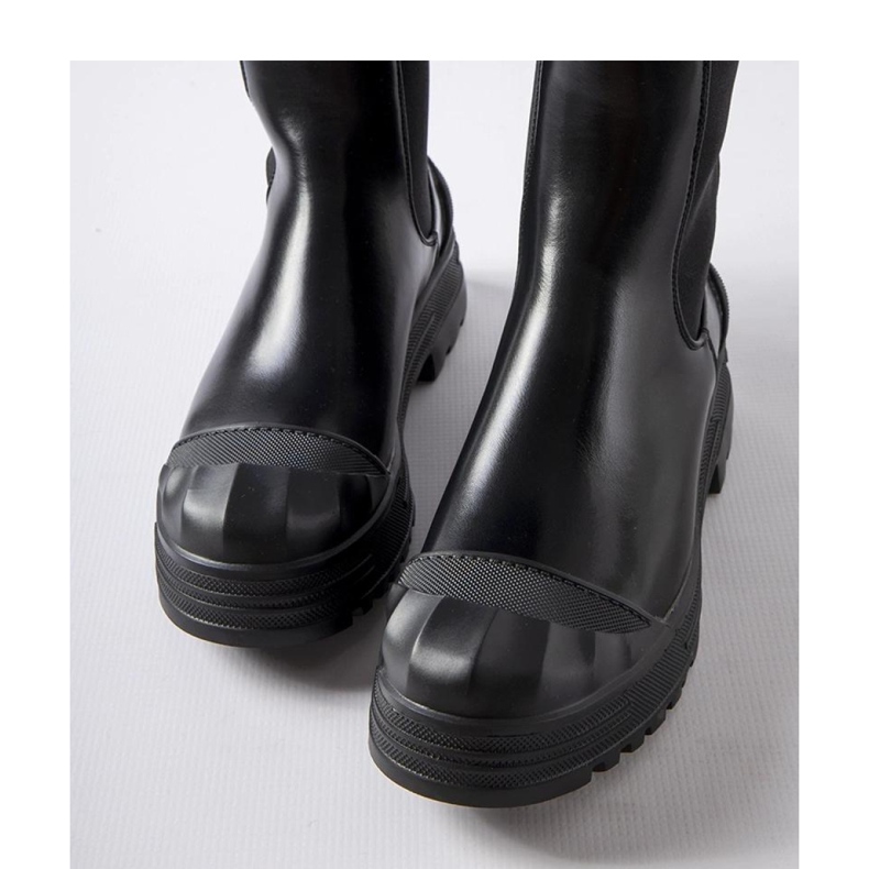 Botine masive izolate negre de la Albanese - Solea negru 1