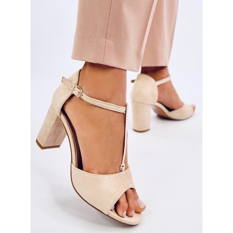 Sandale Ferdi Beige cu toc înalt cu decor auriu bej 2