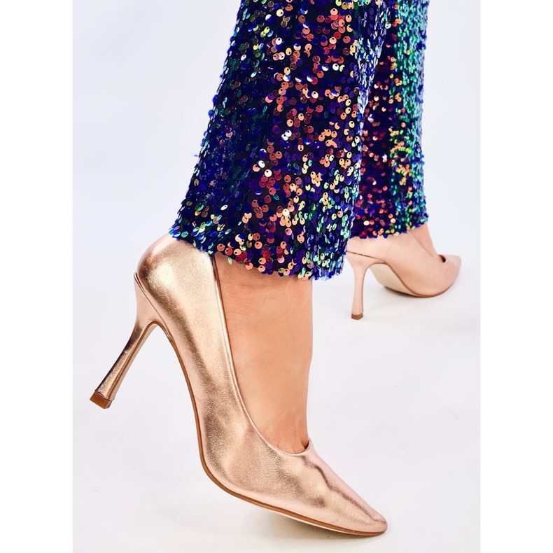 Tocuri înalte de damă, din bob, din șampanie de aur 1