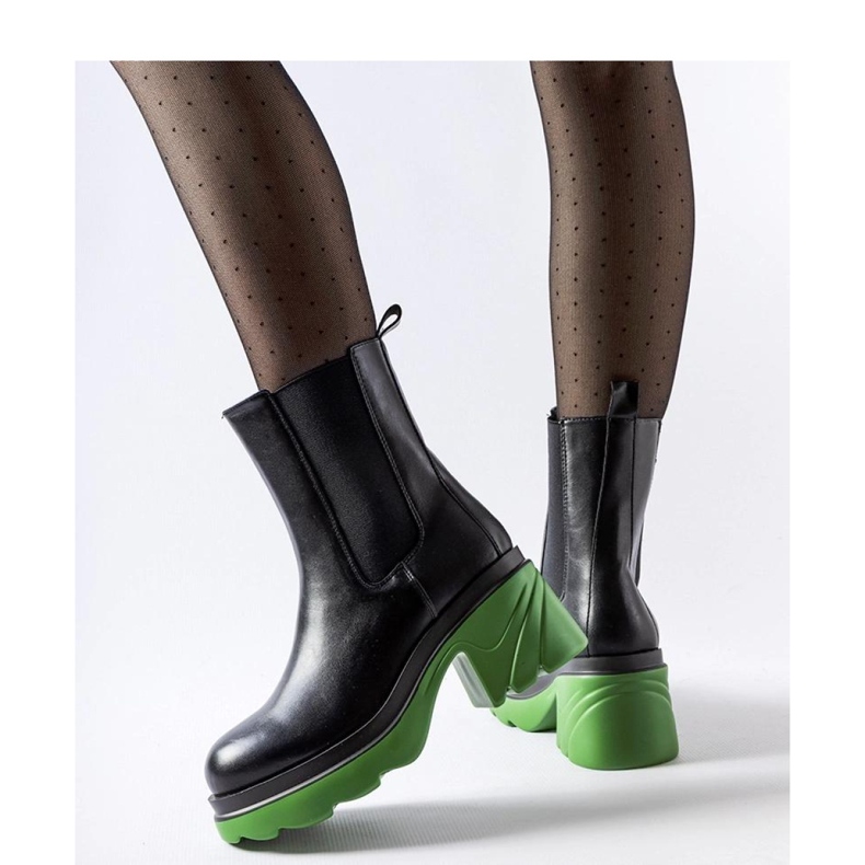 Botine izolate negre cu toc verde Tirano - Solea negru 1