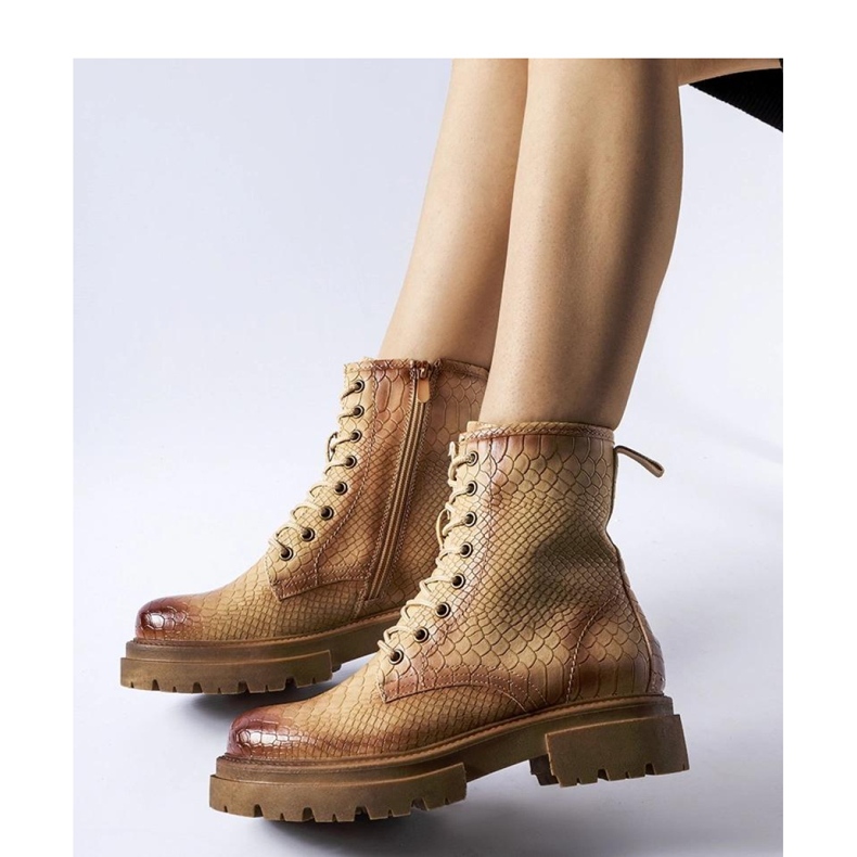 Cizme bej închis animal print 1