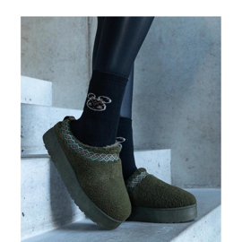 Cizme de zapada cu platforma cu model brodat verde 2