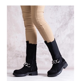 Botine de dama negre decorate cu lant negru 1 Botine de dama negre decorate cu lant negru 1