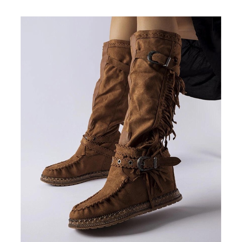 Cizme maro cu pană de interior 1 Cizme maro cu pană de interior 1