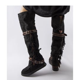 Cizme negre cu pană negru 1 Cizme negre cu pană negru 1