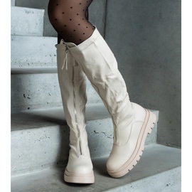 Cizme bej din piele ecologica cu toc plat decorate cu fermoar 2