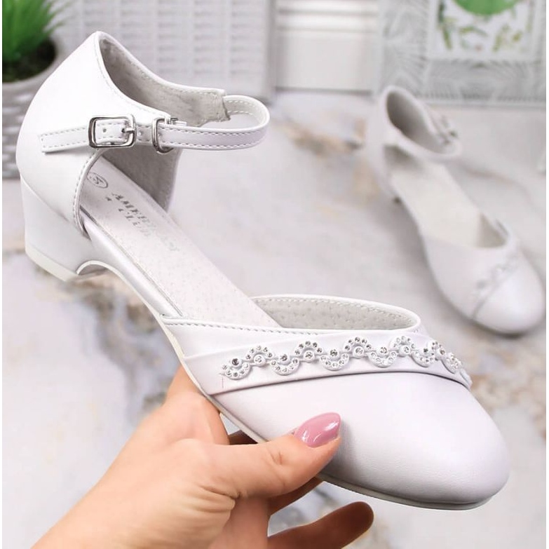 American Club Jr. AM914 balerini albi pe șapcă 1