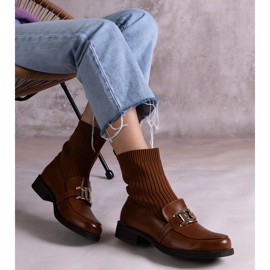 Botine maro cu partea superioară din material textil 2