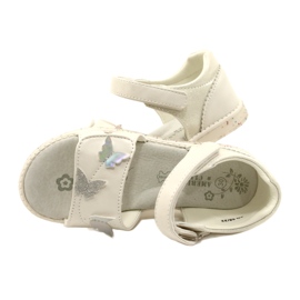 Sandale Velcro pentru fete în Butterflies American Club XD58/22 White alb 6