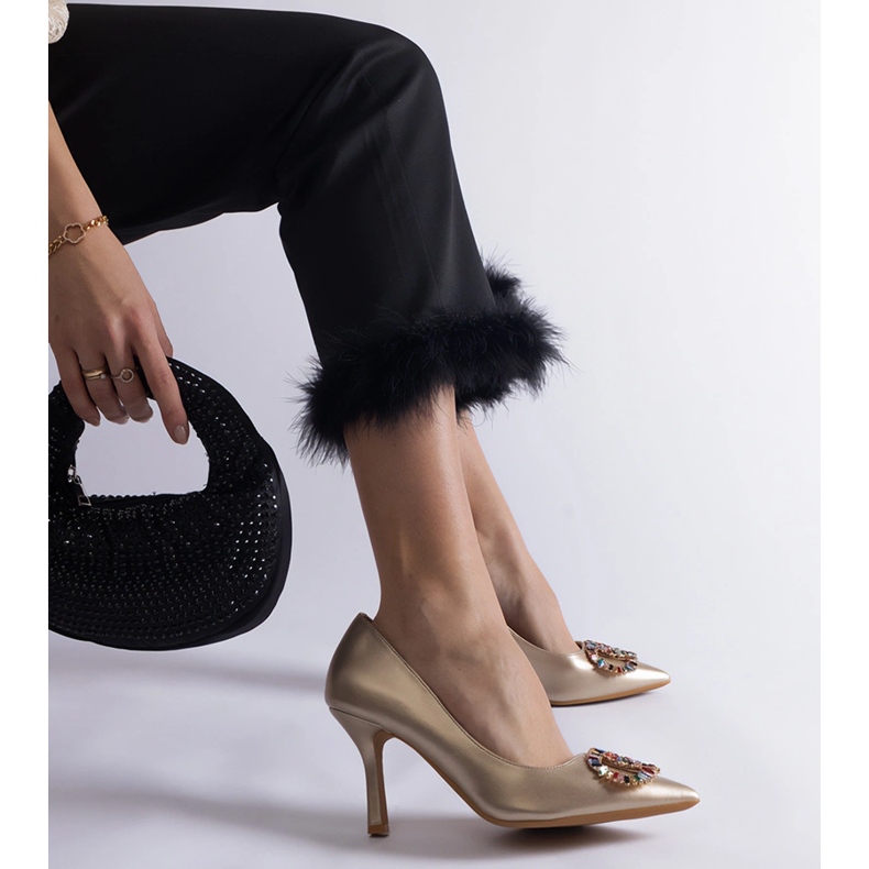 Tocuri aurii decorate cu zirconi colorate de aur 2