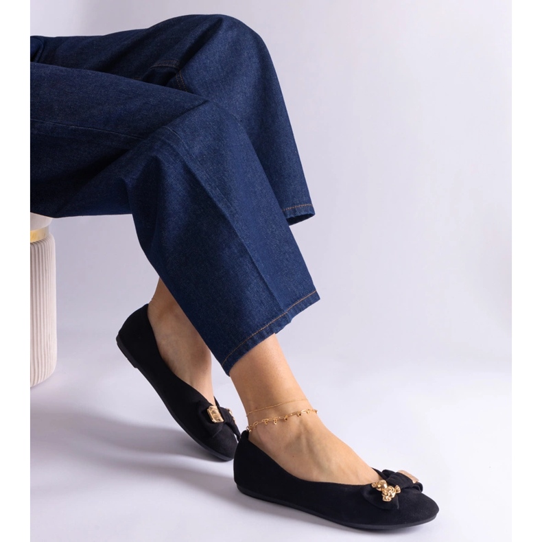 Balerini negri decorati cu fundita si brosa negru 1 Balerini negri decorati cu fundita si brosa negru 1