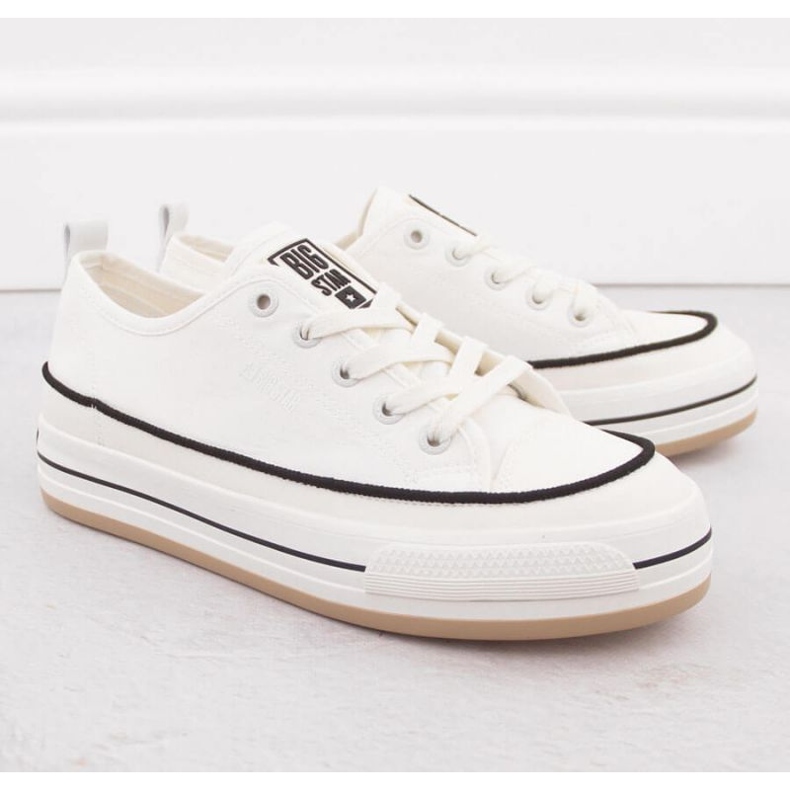 Adidași pe platforma Big Star White NN274205 alb 2