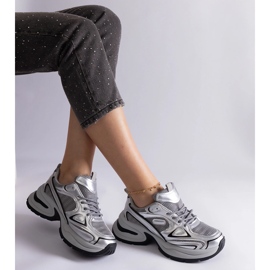 Adidași argintii cu talpă masivă 2