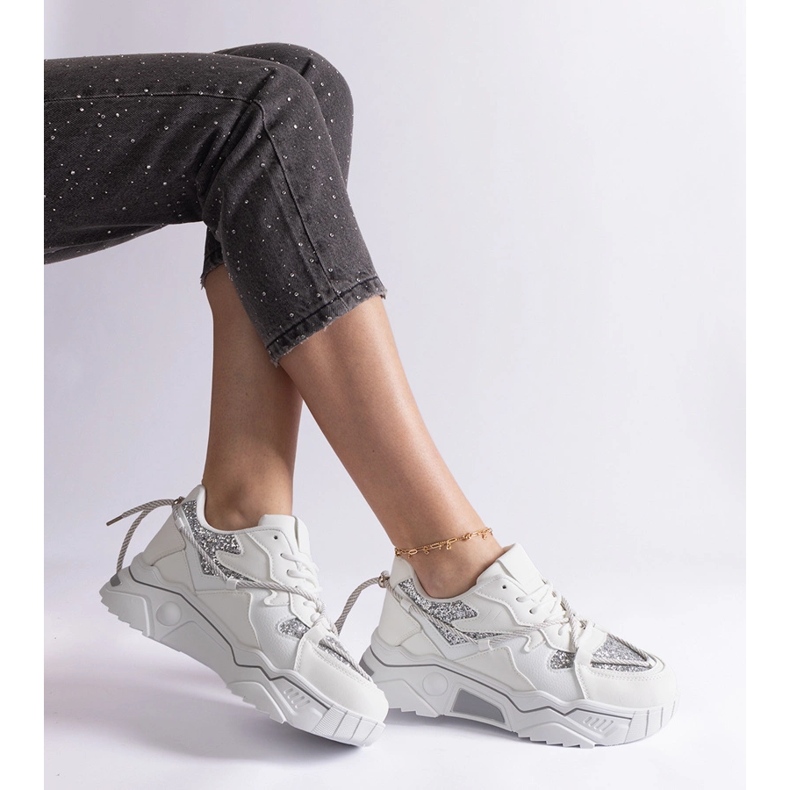 Tenisi albi de dama cu sclipici 2