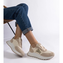 Adidași cu platformă bej 2
