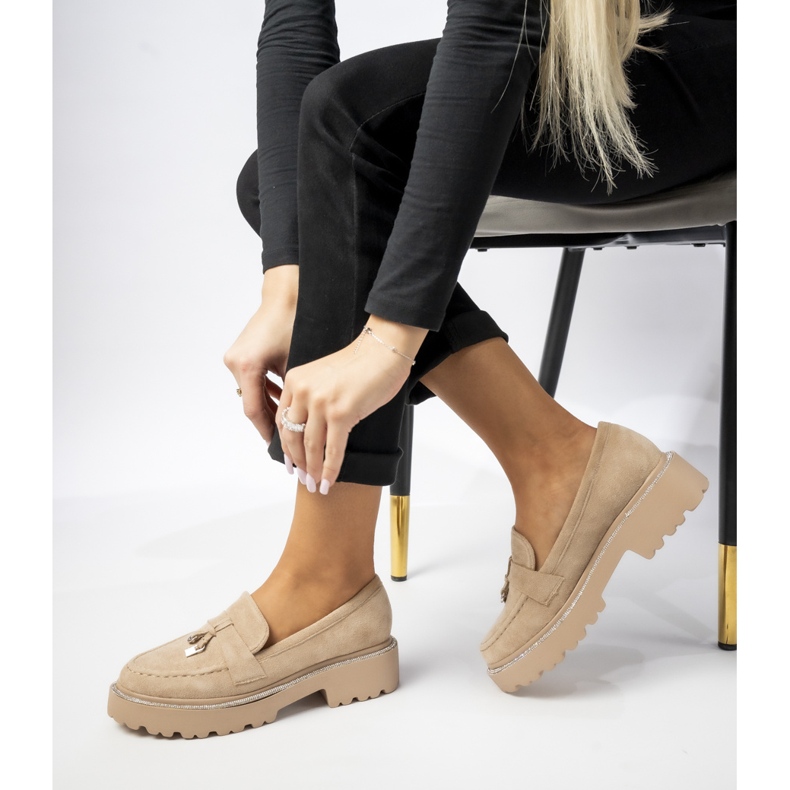 Mocasini din piele de căprioară pentru femei cu franjuri kaki bej 1 Mocasini din piele de căprioară pentru femei cu franjuri kaki bej 1
