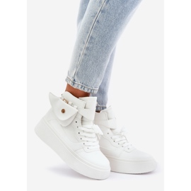 Adidași înalte cu un plic pe platforma albă 1