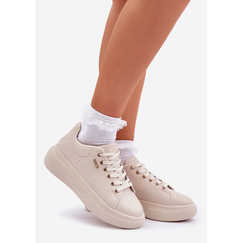Adidași pentru femei pe platformă Eco Light Basic Leather bej 1