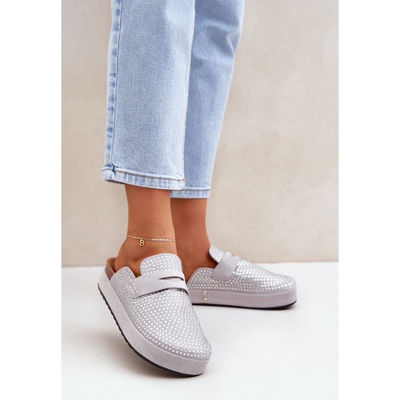 Flip -flops pentru femei decorate cu zirconi pe platforma gri 1 Flip -flops pentru femei decorate cu zirconi pe platforma gri 1