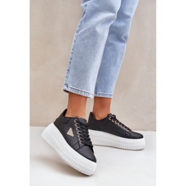 Adidași eleganți pe o platformă masivă alb -negru 2 Adidași eleganți pe o platformă masivă alb -negru 2