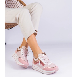 Adidași cu sport roz pe platformă decorate cu sclipici 1