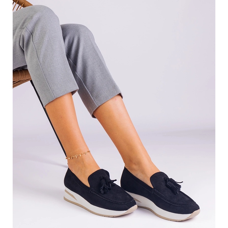 Plăcile de femei negre pe platformă cu franjuri negru 1 Plăcile de femei negre pe platformă cu franjuri negru 1