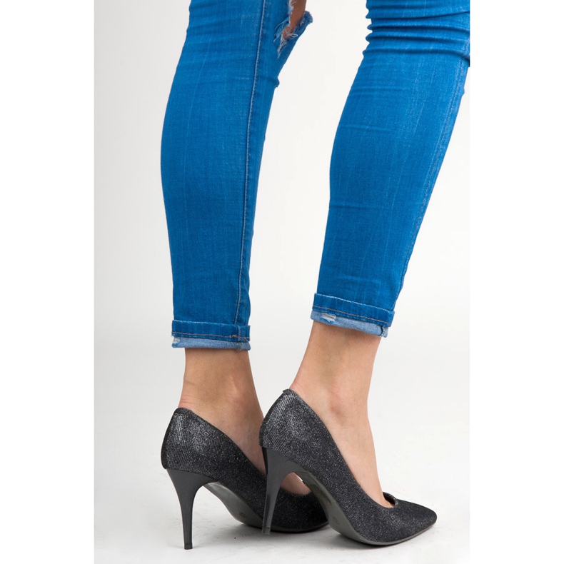 VINCEZA pini gri 1 VINCEZA pini gri 1