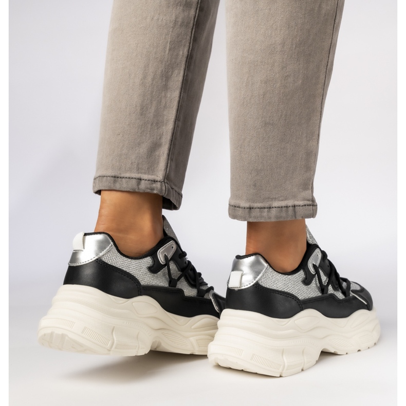 Adidași sportivi negri pentru femei negru 2