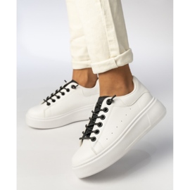 Adidași sportivi albi și albi pentru femei 1