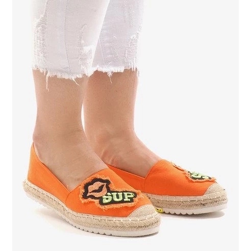 Cizme ajurate de damă bej pe toc mic 1