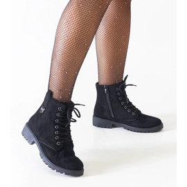 Pompi de piele intoarsa cu toc, pantofi clasici de dama de culoare neagra negru 2 Pompi de piele intoarsa cu toc, pantofi clasici de dama de culoare neagra negru 2