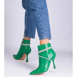 Cizme verzi pe un călcâi înalt decorat cu zirconi verde 1