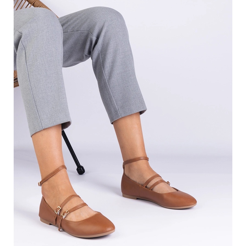 Balerine maro confecționate din eco cu catarame 1