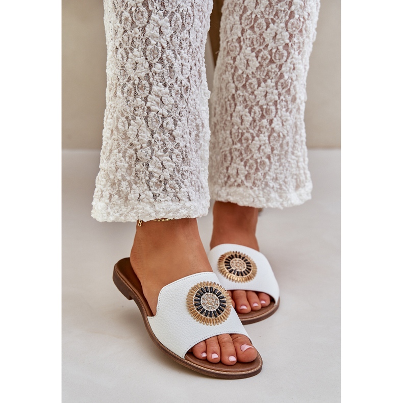 Lewski Shoes Flip -flops din piele cu decorare cu lewski 3047/o cu ​​lac plat alb 2