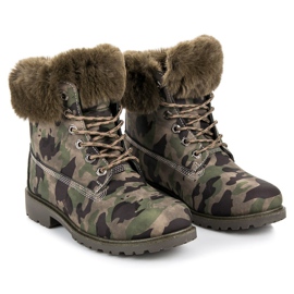 Queen Vivi Trappers camo cu blană verde 1