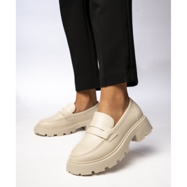 Femei Via Giulia Beige Loafers 3