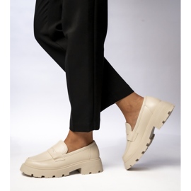 Femei Via Giulia Beige Loafers 5