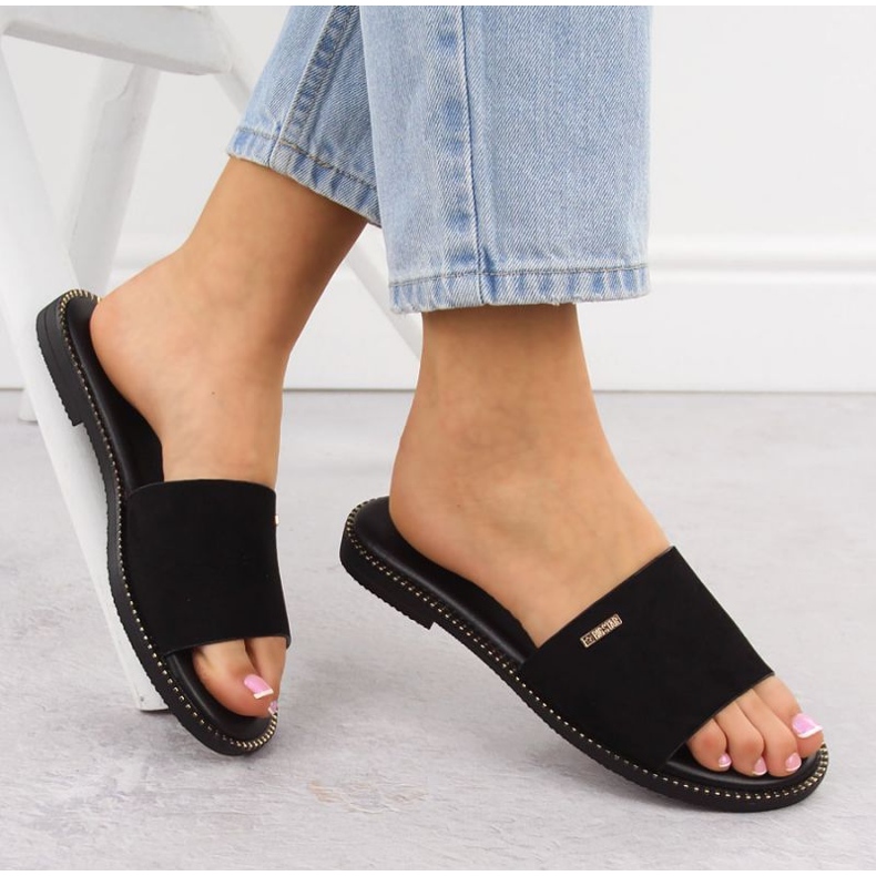 Papuci pentru femei Big Star RR274618 Negru 2