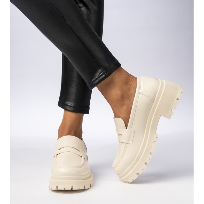 Mocasini pentru femei - crem Milano bej 2