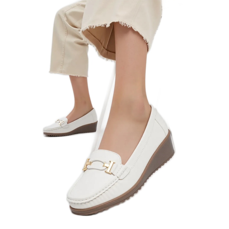 Femei Velora White Loafers alb 2