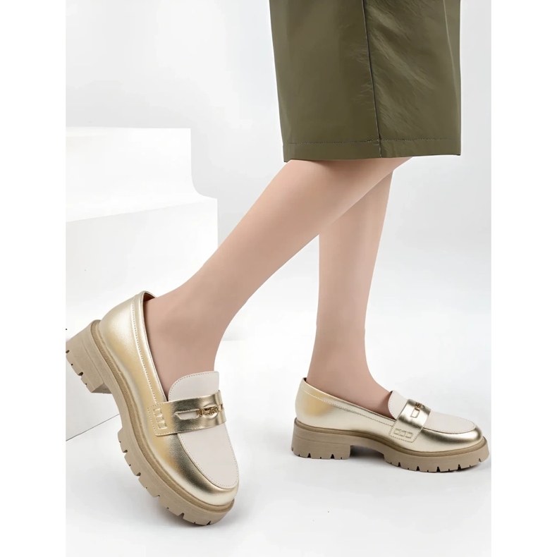 Plăcile de aur pentru femei 2