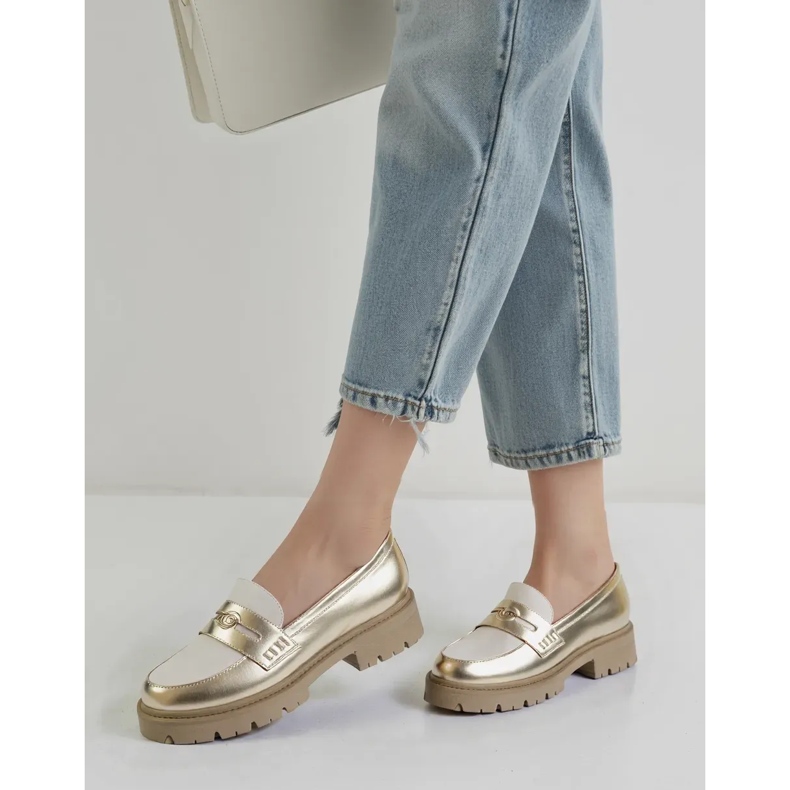 Plăcile de aur pentru femei 1