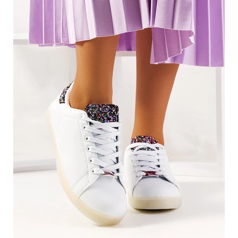 D/GMR Tenisi albi cu led Alfaro 2