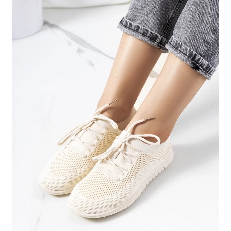 D/GMR Adidași sport Bertens bej 1 D/GMR Adidași sport Bertens bej 1