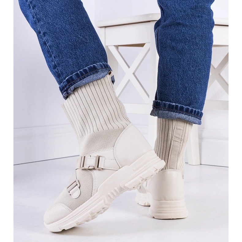 D/GMR adidasi Saker bej 2 D/GMR adidasi Saker bej 2