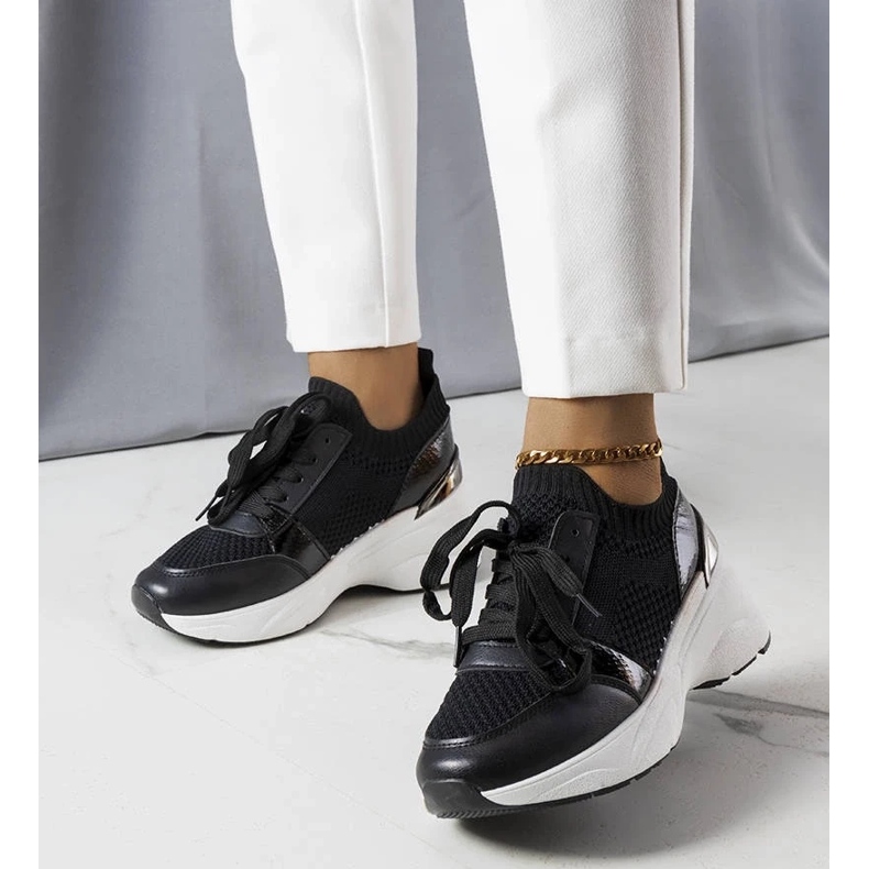 D/GMR Tenisi negri cu pană de la Ann negru 2