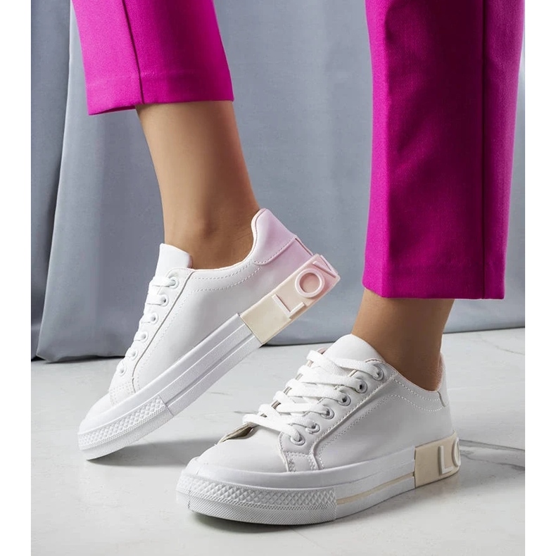 D/GMR Adidași albi și bej decorați cu inscripția Nora 1