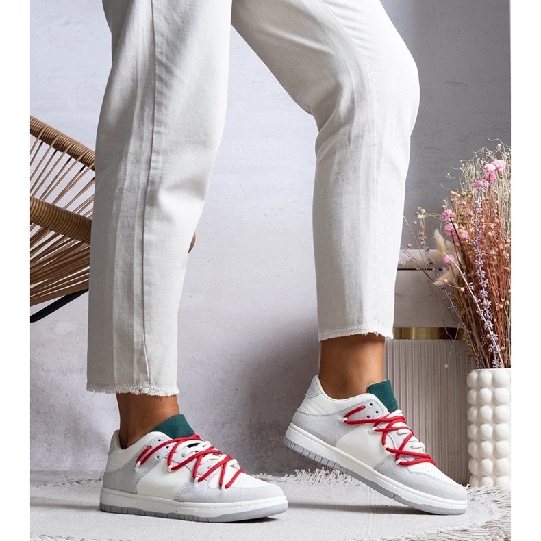 D/GMR Adidași gri adidași pentru femei cu șireturi arcobaleno roșii 1 D/GMR Adidași gri adidași pentru femei cu șireturi arcobaleno roșii 1